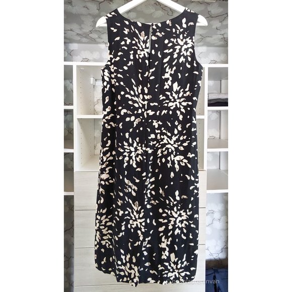 Jaeger Sleeveless Shift Dress – Black / White Floral Print – US 6 - Picture 4 of 16